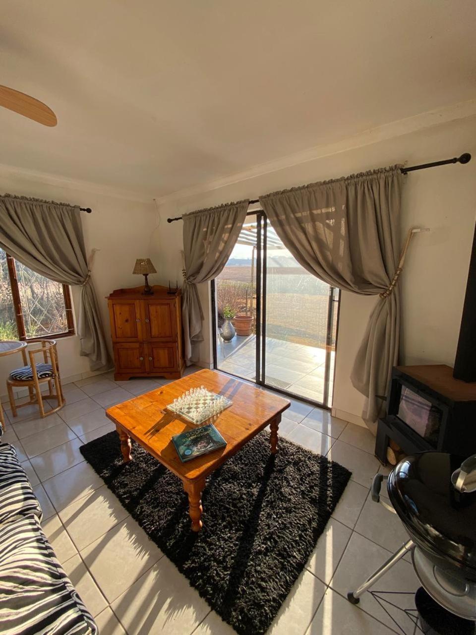 Sani Pass View Cottage 海姆维尔 外观 照片